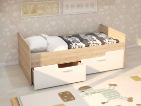 Кровать Умка дуб сонома с белыми ящиками в Сухом Логу - suhoj-log.magazinmebel.ru | фото